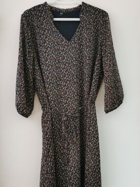 Ryu Black Multi-Dot V-Neck Long Sleeve Dress